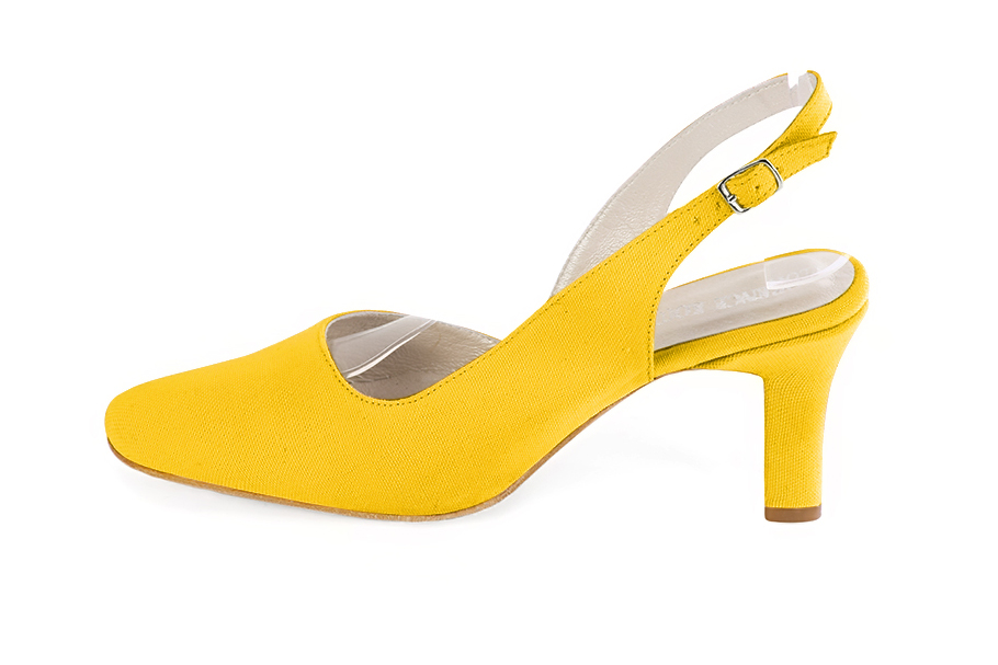 Yellow slingback elegant shoes. Round toe. High kitten heels. - Florence KOOIJMAN
